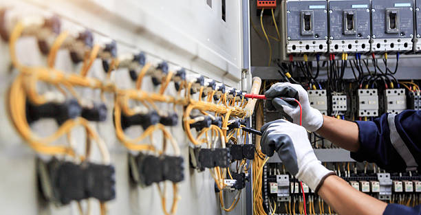 Professional Electrician technician working in Meridian, ID